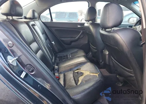 2005 Acura Tsx z USA, uszkodzony, nr VIN JH4CL96845C027938